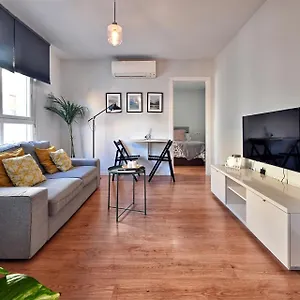 Apartamento Rent4 Soleil, Málaga